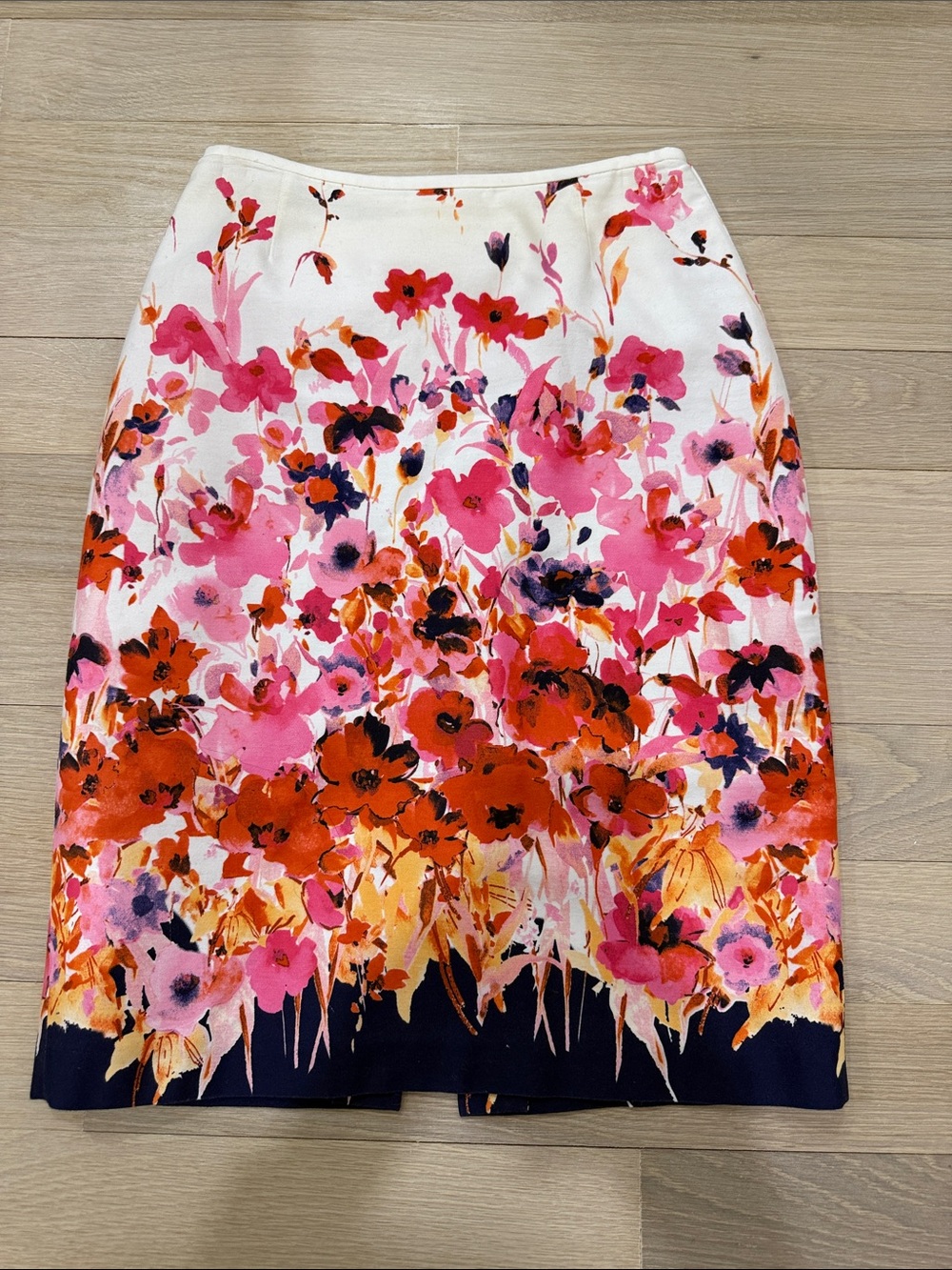 Tahari White Floral Pencil Skirt with Pink & Orange Accents